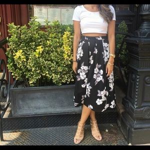 Maxi Floral Print skirt